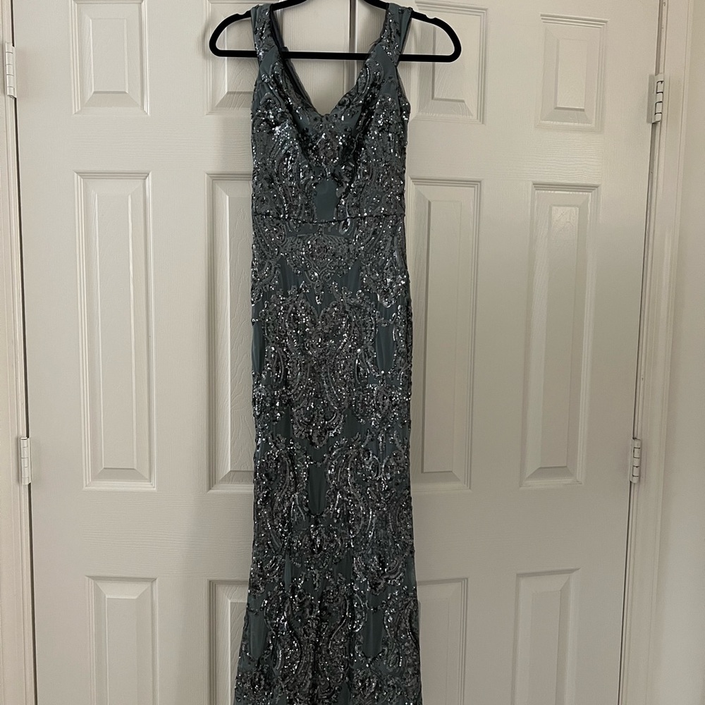 Gunmetal Betsy & Adam gown
